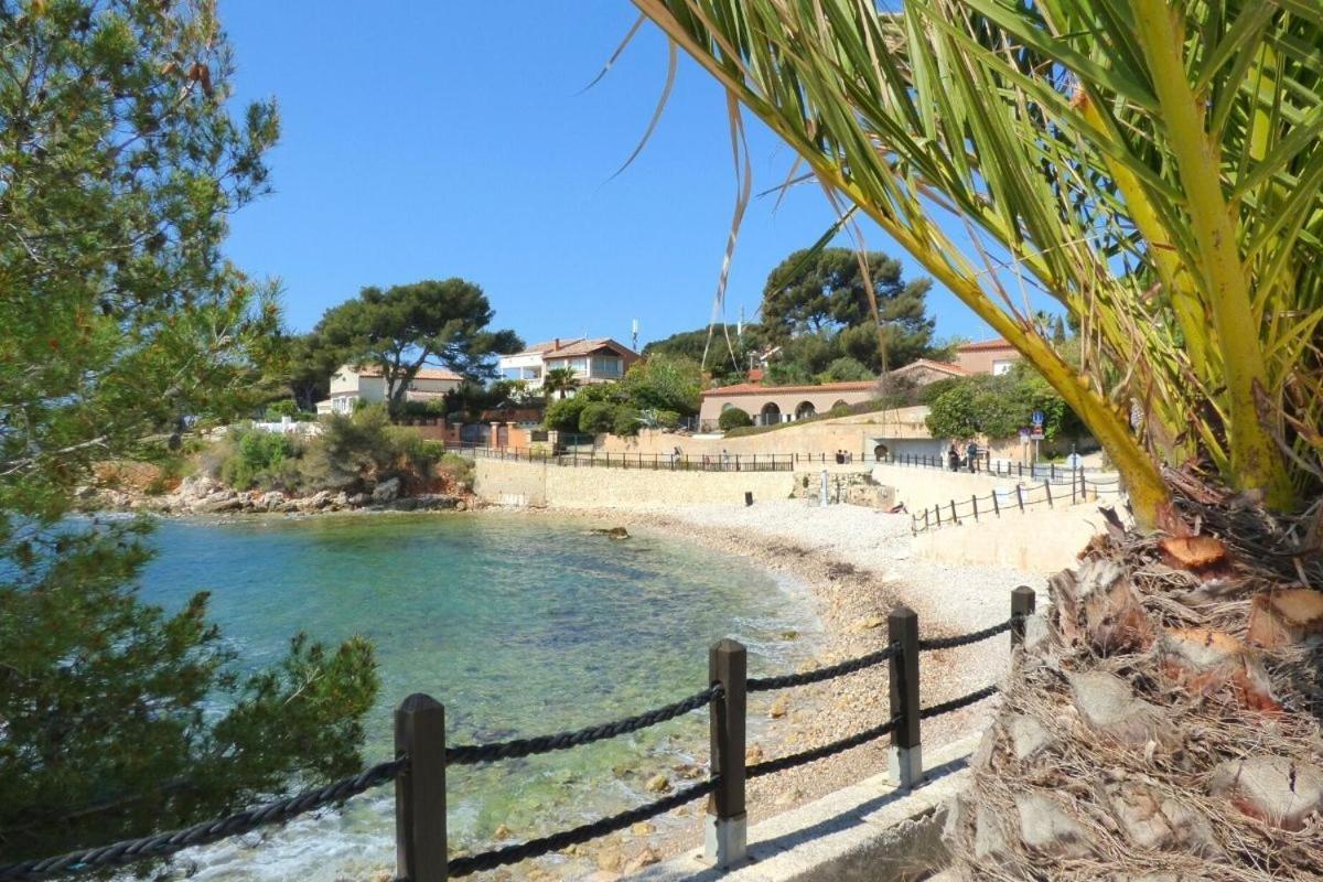 Superbe Appartement En Bord De Mer Бандоль Экстерьер фото